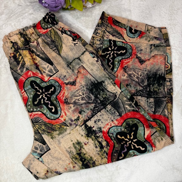 Boutique Abstract Patterned Pants - Picture 5 of 15